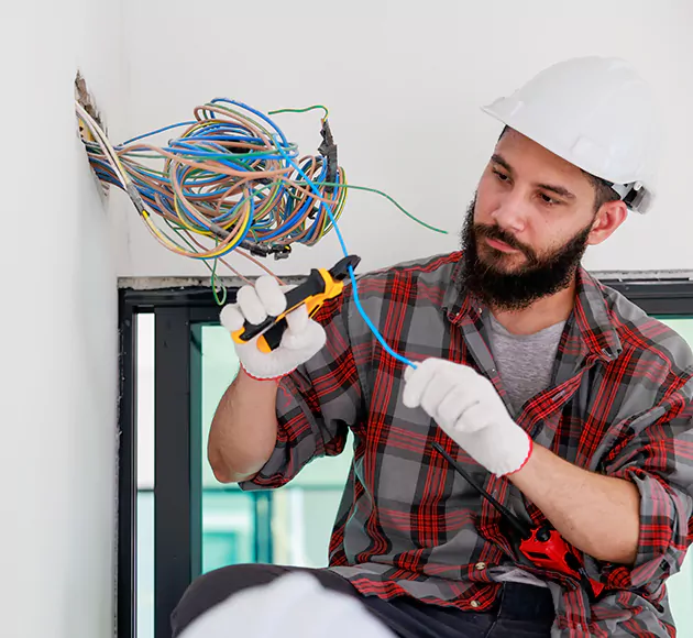 Professional Low Voltage Electrician: Your Local Systems Technician in Waukee, IA
